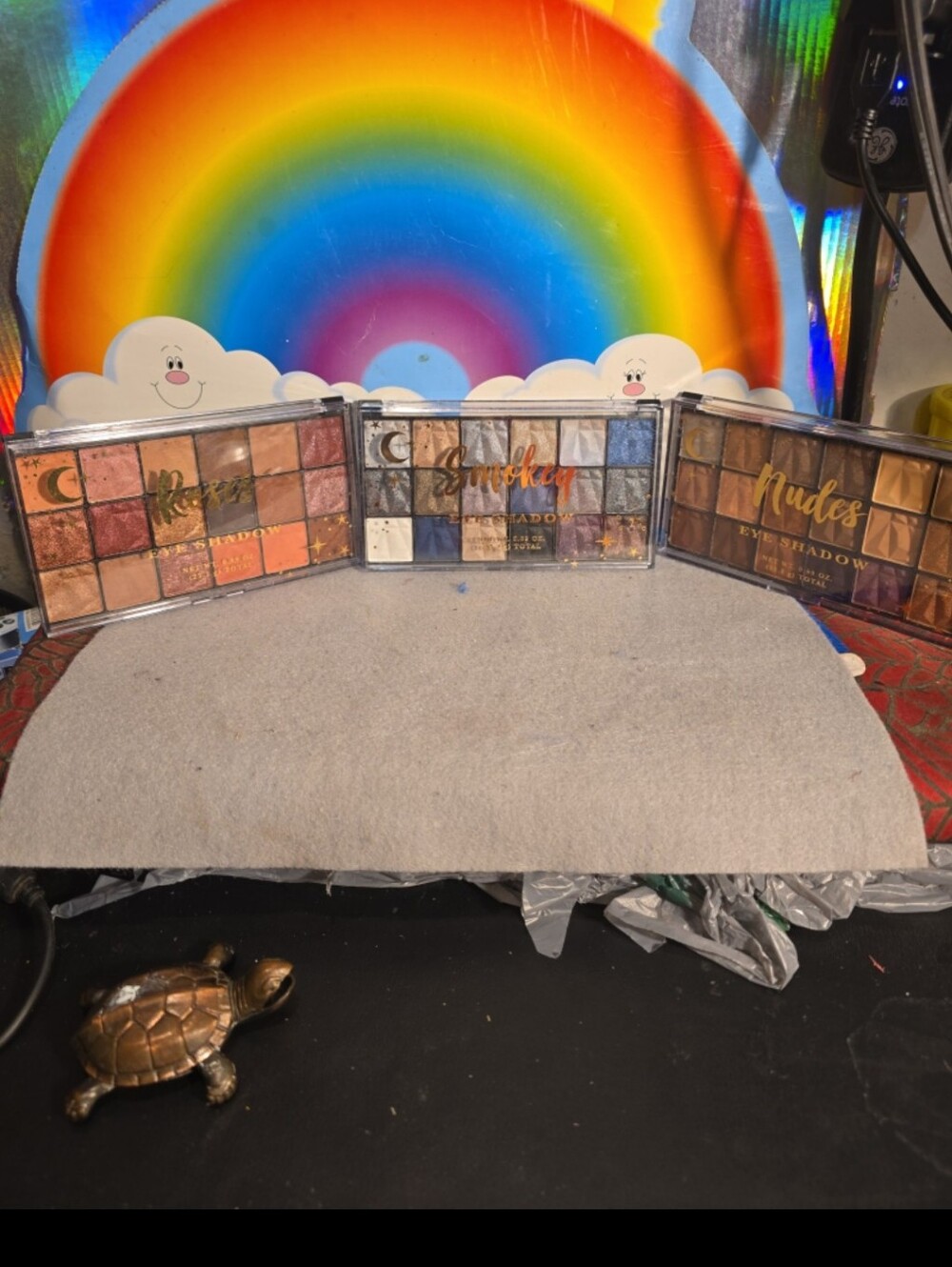 062926 Bundle 3 palette eyeshadow nudes,smokey, rose, 16 - color shadows one eac
